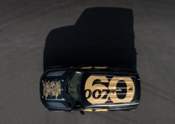 LR_Bond_Defender_Challenge09
