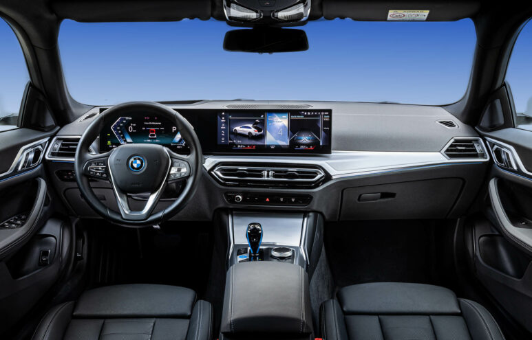 P90455616_highRes_the-bmw-i4-athens-gr