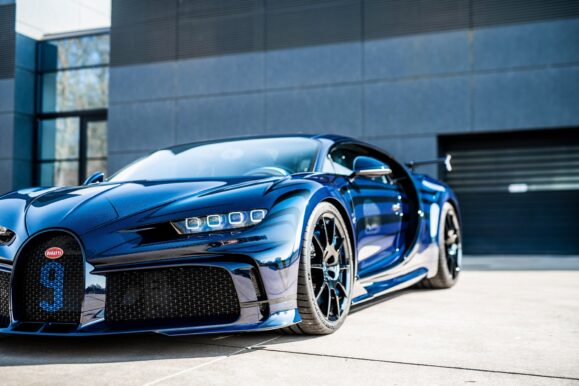 06_bugatti_vagues-de-lumiere