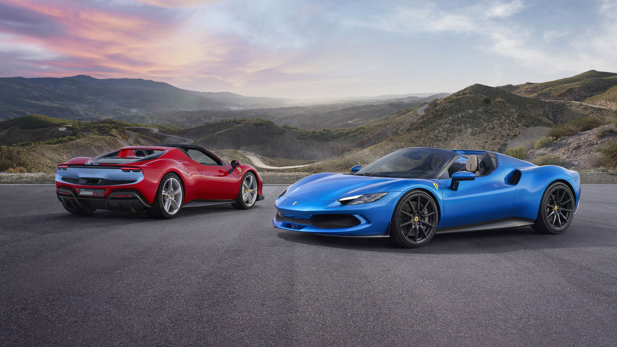 Ferrari 296 GTS & 296 GTS Assetto Fiorano