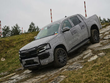 rn220314Amarok_013