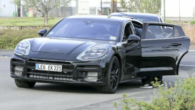 2024 Porsche Panamera spies-7