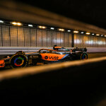 Daniel Ricciardo, McLaren MCL36, in the Tunnel