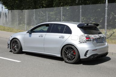 Mercedes-AMG A45 Facelift 009-min