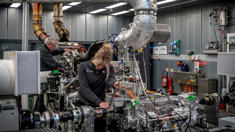 Mercedes-AMG-One-production (13)