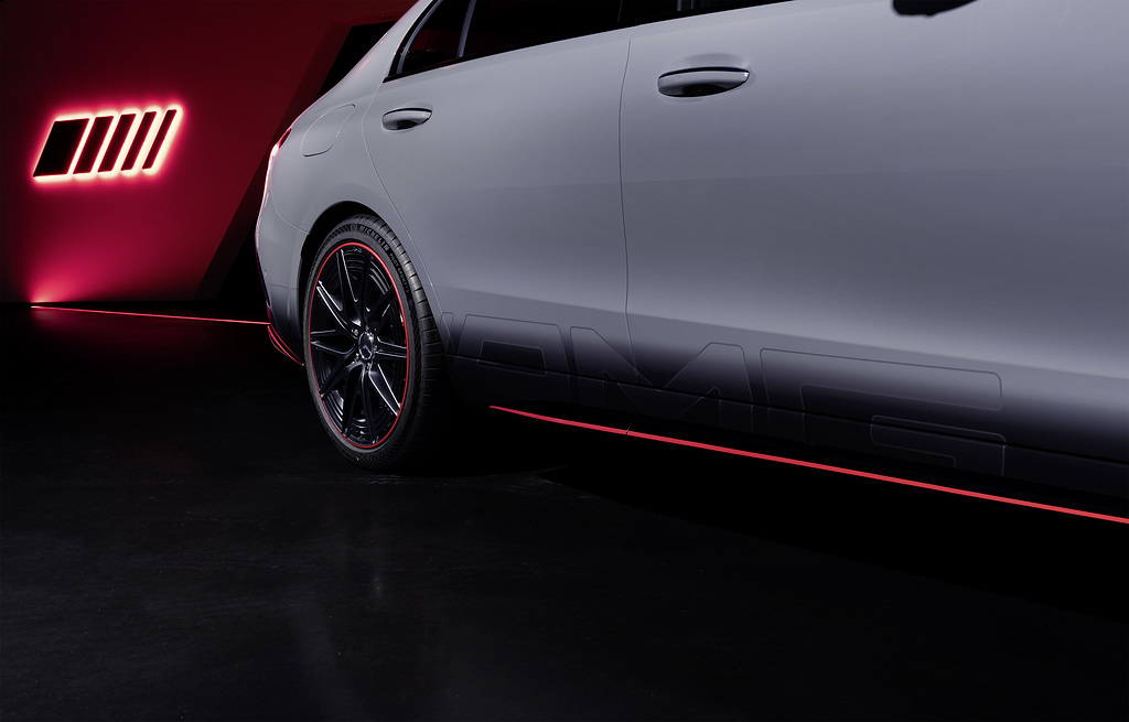 Exklusive „F1 Edition“ für E PERFORMANCE Limousine und T-Modell von Mercedes-AMGExclusive "F1 Edition" for E PERFORMANCE Saloon and Estate from Mercedes-AMG