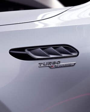 Exklusive „F1 Edition“ für E PERFORMANCE Limousine und T-Modell von Mercedes-AMGExclusive "F1 Edition" for E PERFORMANCE Saloon and Estate from Mercedes-AMG