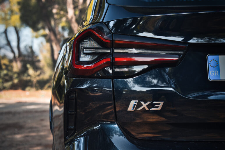 BMW iX3 fortisi ethniki odo 5