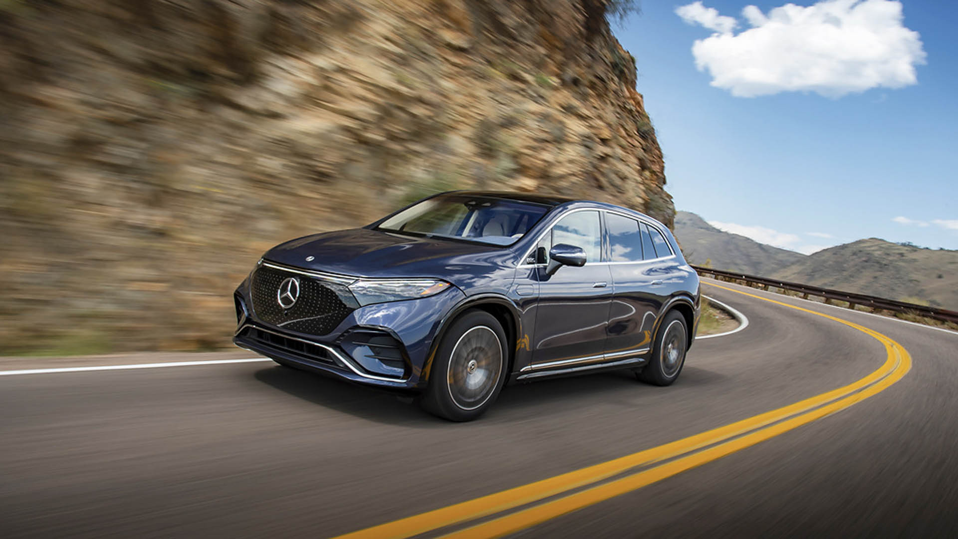 Mercedes-Benz EQS SUV