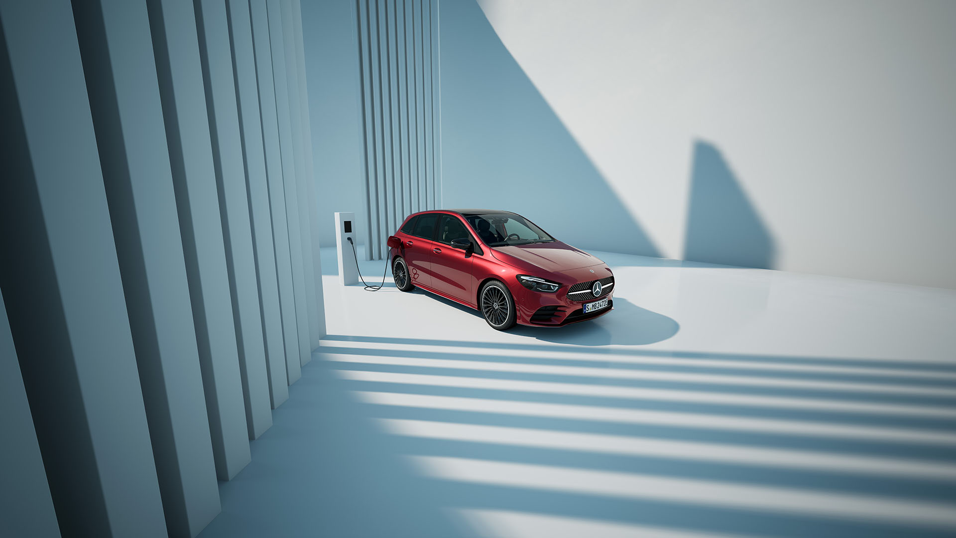 Mercedes-Benz B 250 e, fuel consumption combined, weighted (WLTP) 1,2-0,9 l/100 km, electric energy consumption combined, weighted (WLTP) 17.4-15.4 kWh/100km, CO2 emissions combined, weighted (WLTP) 27-20 g/km; exterior: patagonia red MANUFAKTUR, AMG line Mercedes-Benz B 250 e, fuel consumption combined, weighted (WLTP) 1,2-0,9 l/100 km, electric energy consumption combined, weighted (WLTP) 17.4-15.4 kWh/100km, CO2 emissions combined, weighted (WLTP) 27-20 g/km; exterior: patagonia red MANUFAKTUR, AMG line;Fuel consumption combined, weighted (WLTP) 1,2-0,9 l/100 km, electric energy consumption combined, weighted (WLTP) 17.4-15.4 kWh/100km, CO2 emissions combined, weighted (WLTP) 27-20 g/km*
