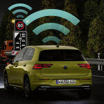 VW Golf traffic sign recognition_jcyxnm