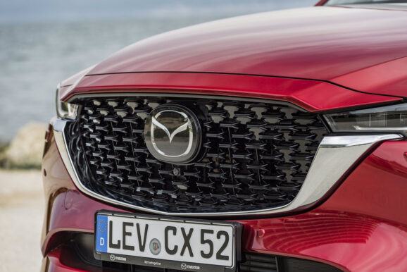 2023_mazda_cx-5_homura_spain_det_-3-NEW