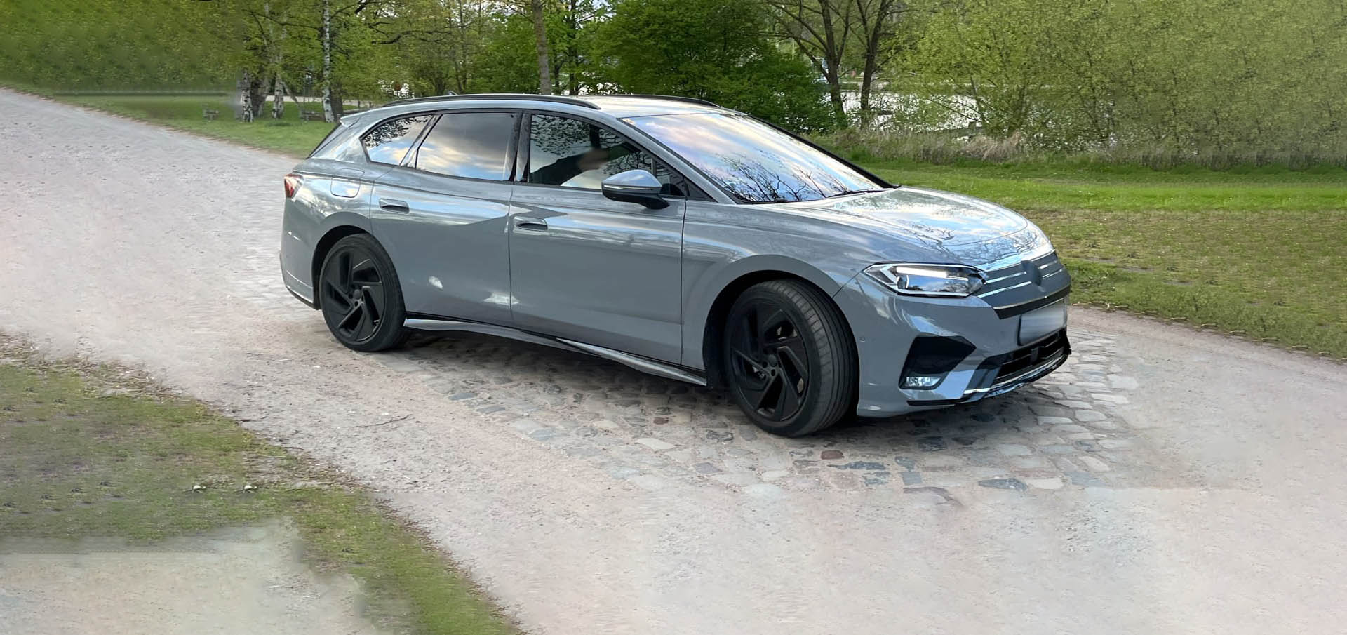 Volkswagen ID.7 station wagon spyshot