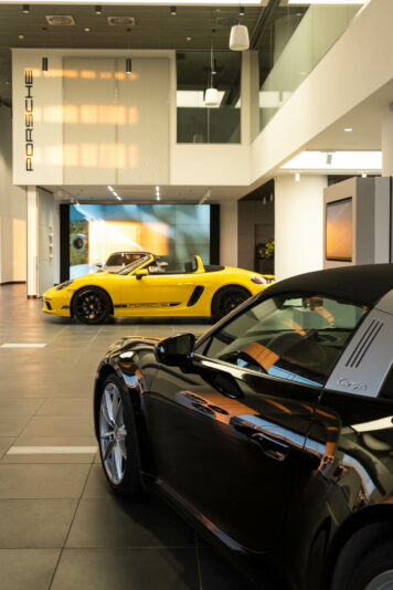Porsche Center Athens