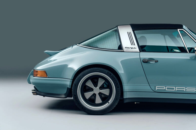 porsche-911-targa-restomod (5)