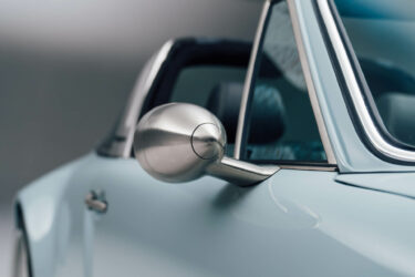 porsche-911-targa-restomod (59)