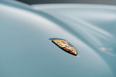 porsche-911-targa-restomod (67)