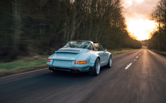 porsche-911-targa-restomod (68)