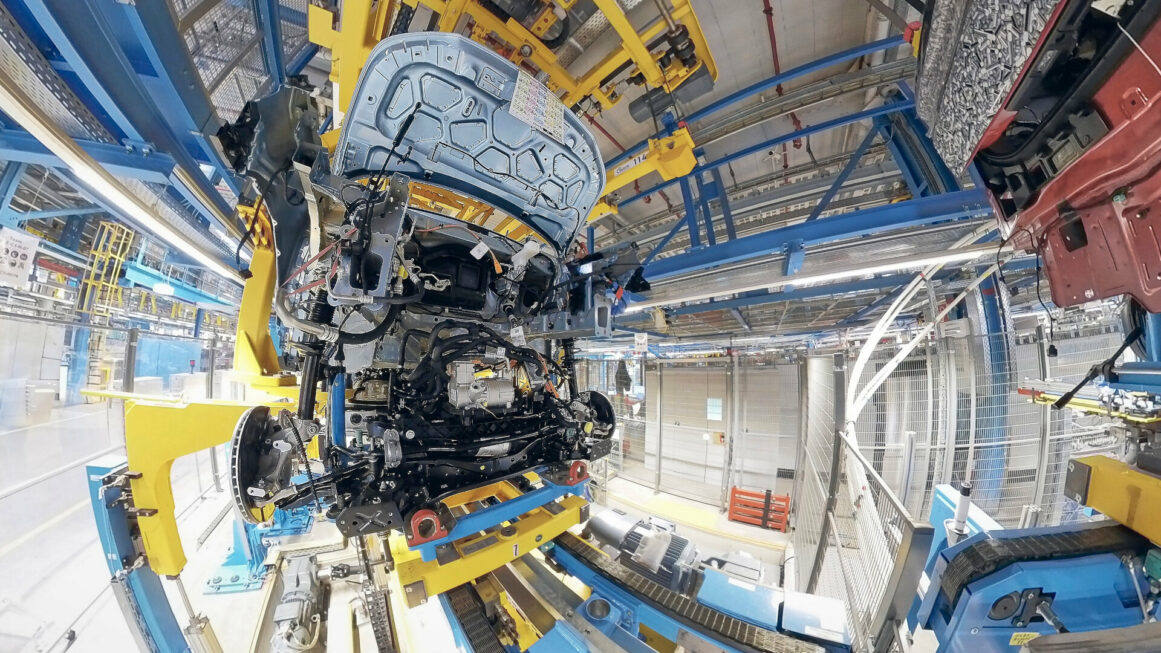 Ford Electric Explorer Production Start 2024 (6)