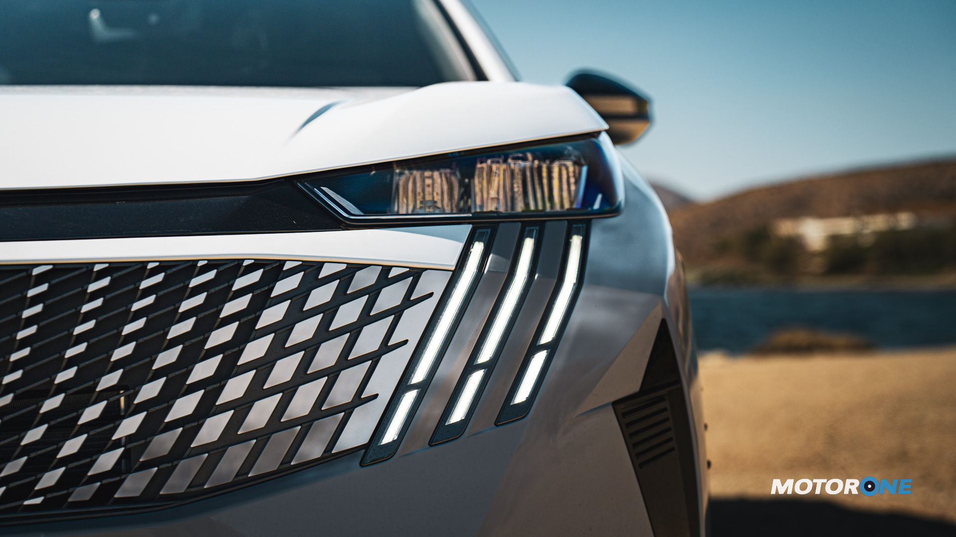 Peugeot 3008 1.2 Hybrid 136 Test 2024 (7)