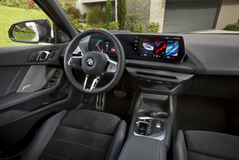 bmw seira 1 mk4 5 6 2024 (2)
