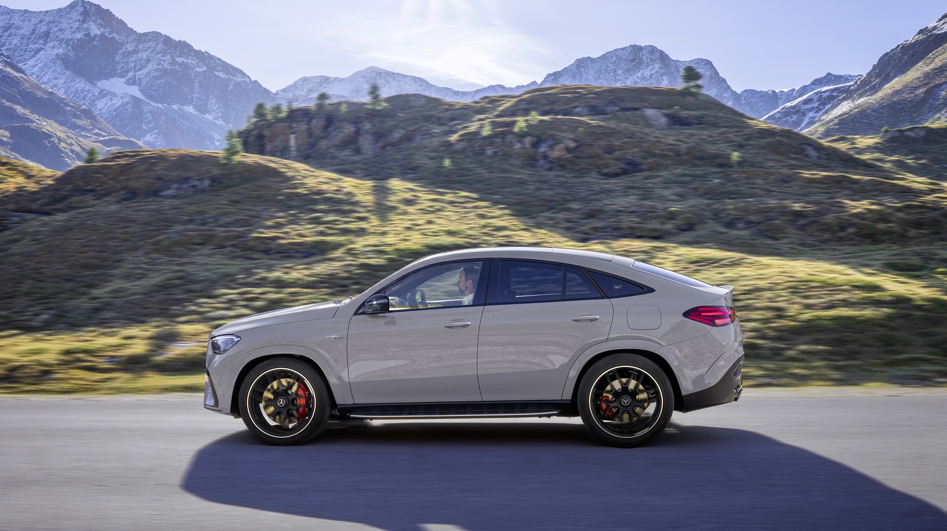 Mercedes AMG GLE 53 HYBRID 4MATIC+ Coupé Mercedes AMG GLE 53 HYBRID 4MATIC+ Coupé