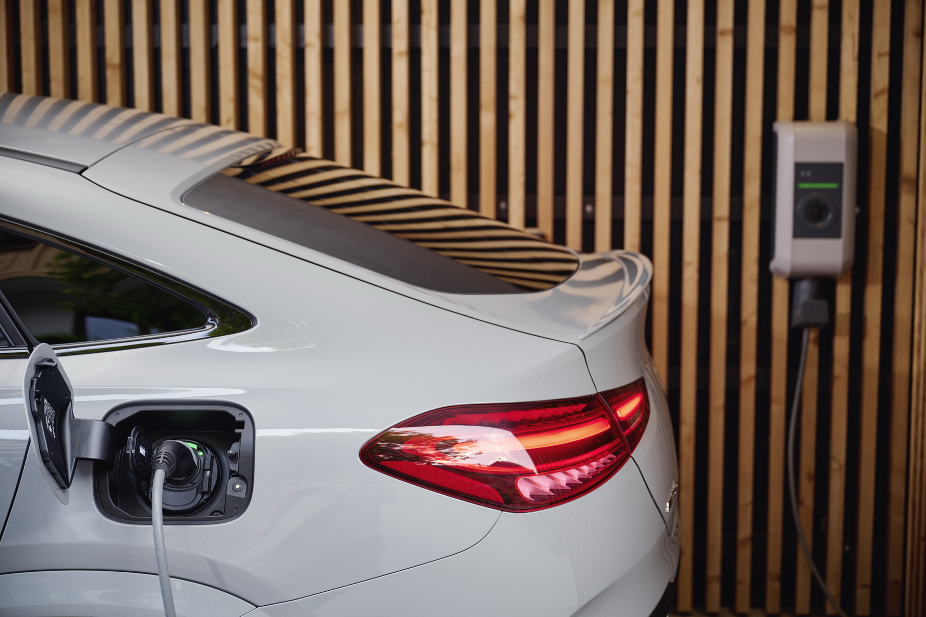 Test Drive Mercedes AMG E 53 HYBRID & Mercedes AMG GLE 53 HYBRID