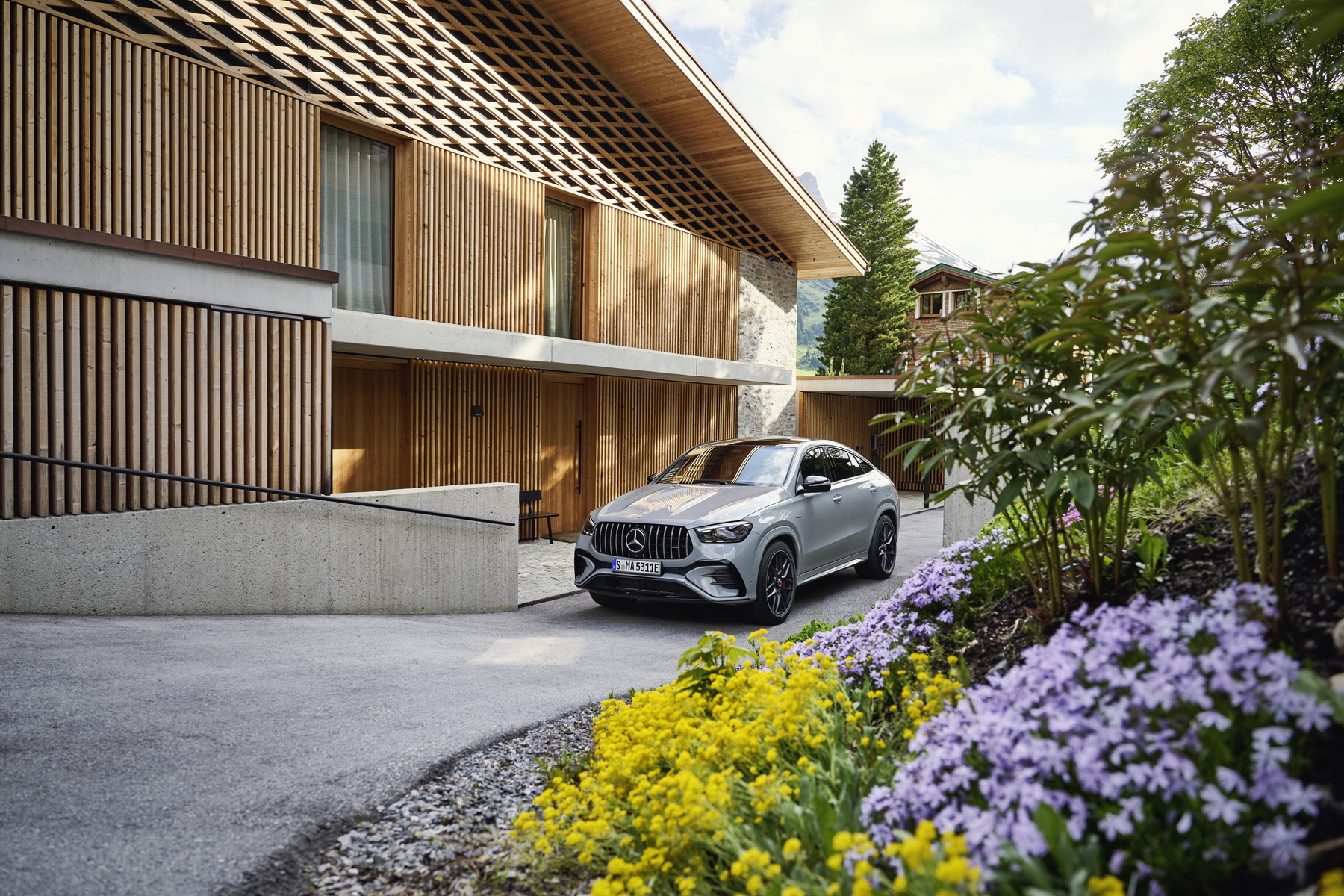 Test Drive Mercedes AMG E 53 HYBRID & Mercedes AMG GLE 53 HYBRID