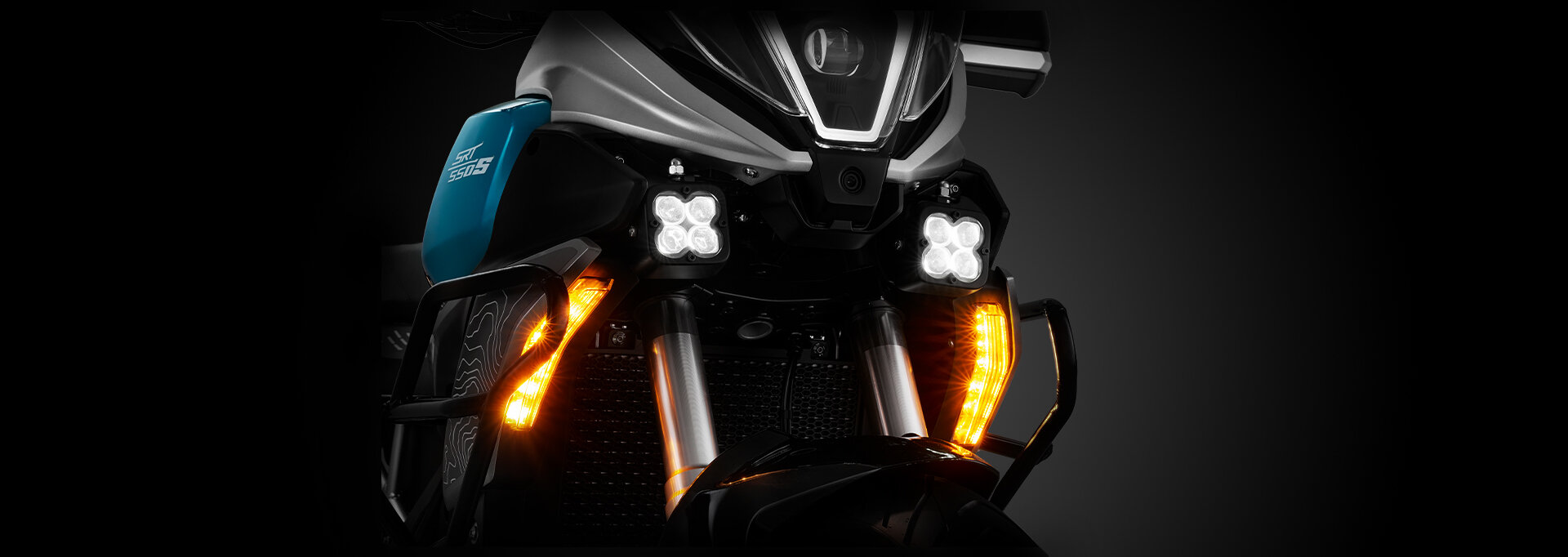 QJMOTOR SRT 550 s (4)