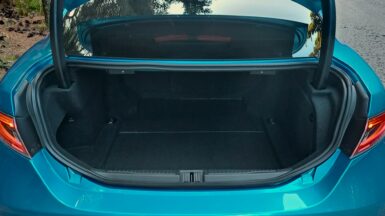 Alfa Romeo Gulia 2.0T 280PS Q4 2023 (23)