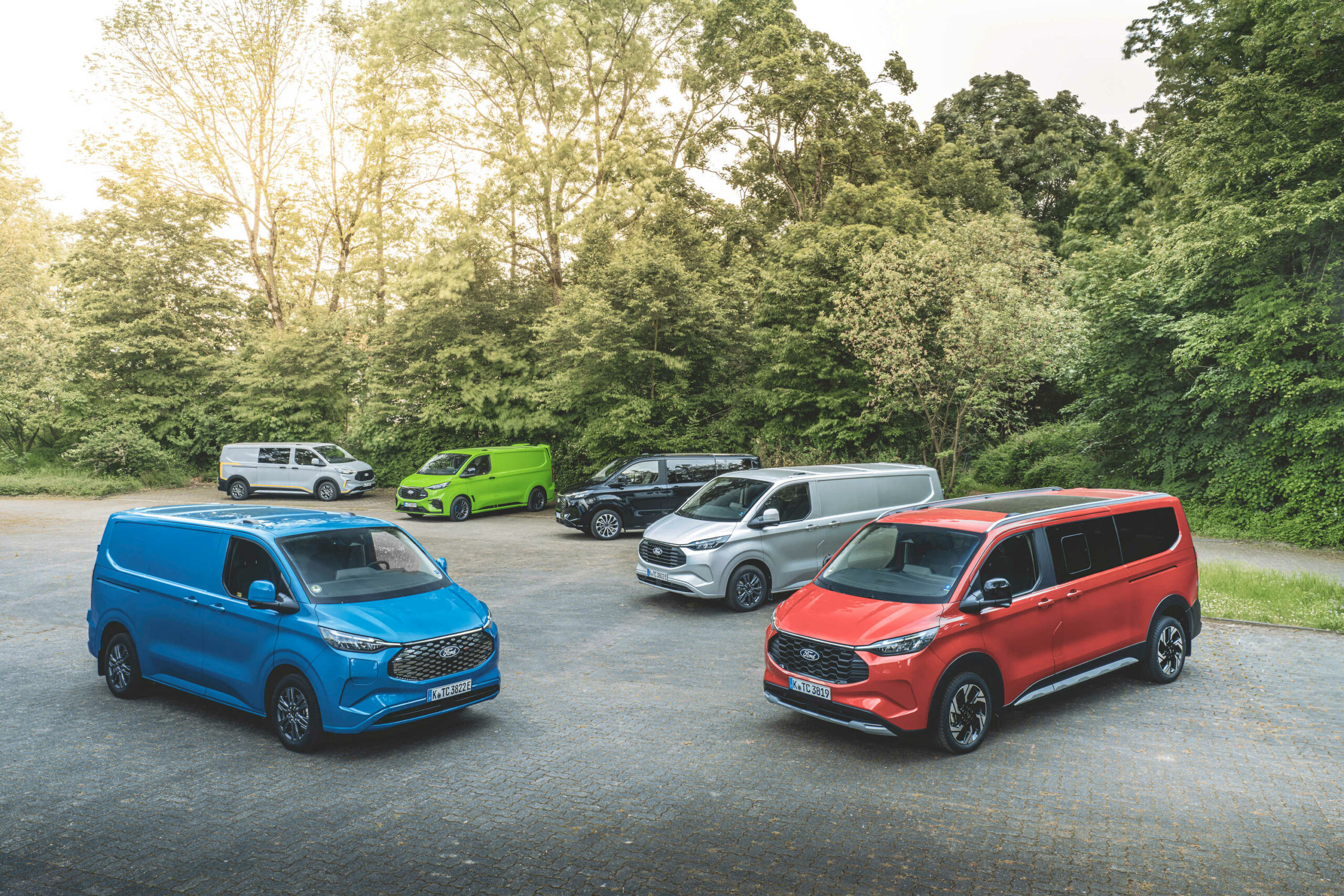 Ford Pro Xp Sf Ford Pro: Πρώτη σε πωλήσεις στην Ελλάδα το πρώτο τρίμηνο του 2025 ...
