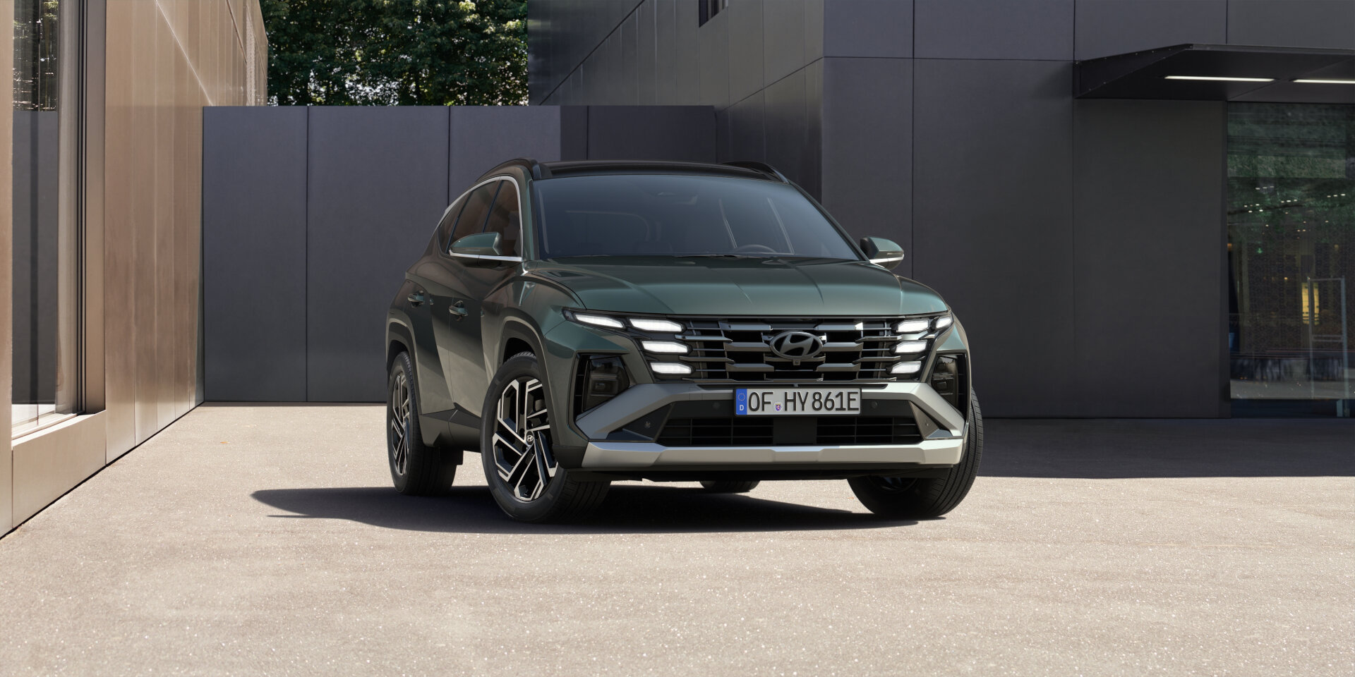 Hyundai Tucson (1) Hyundai Tucson (1)