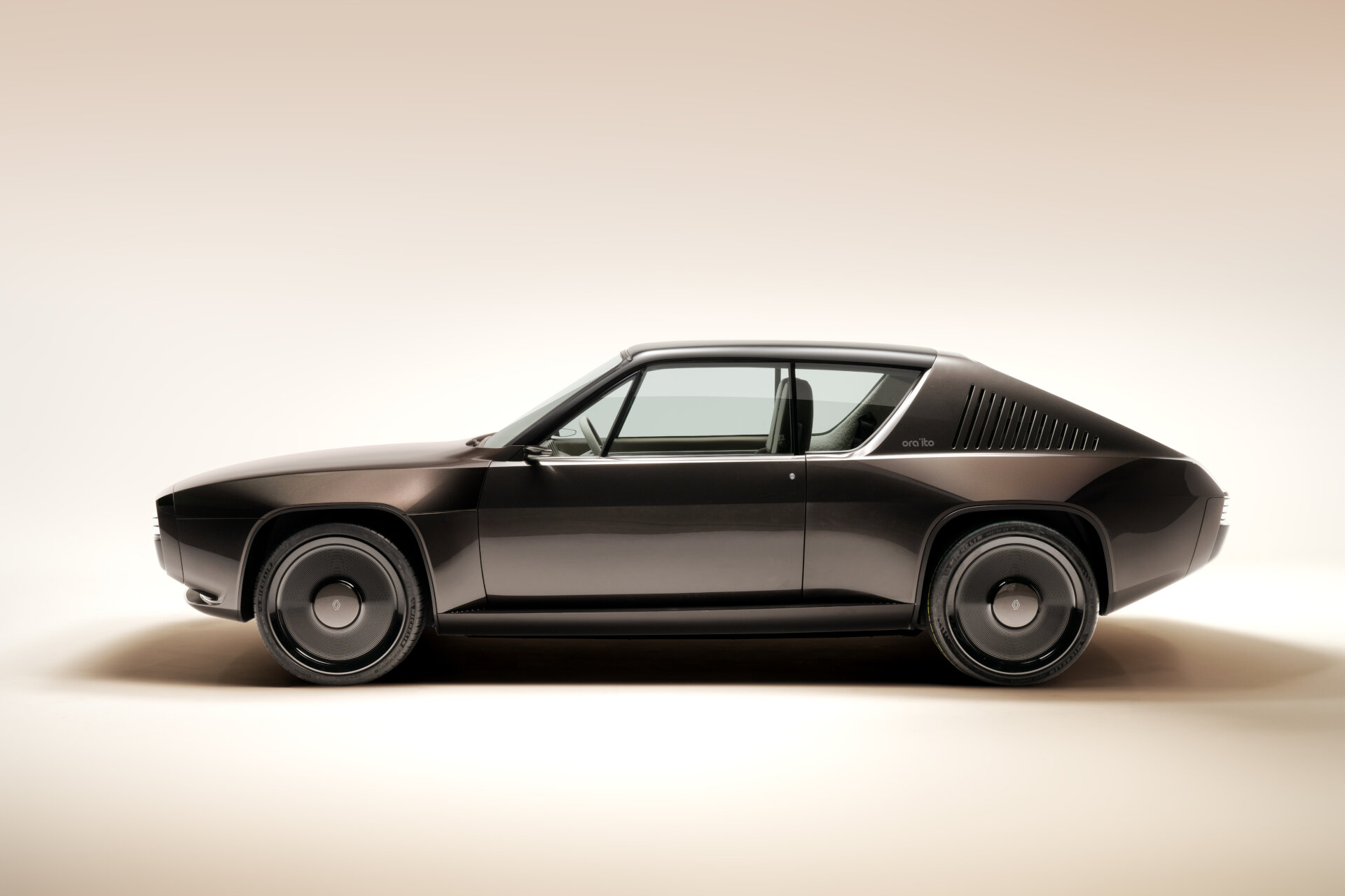Renault 17 electric restomod 2024 (3)
