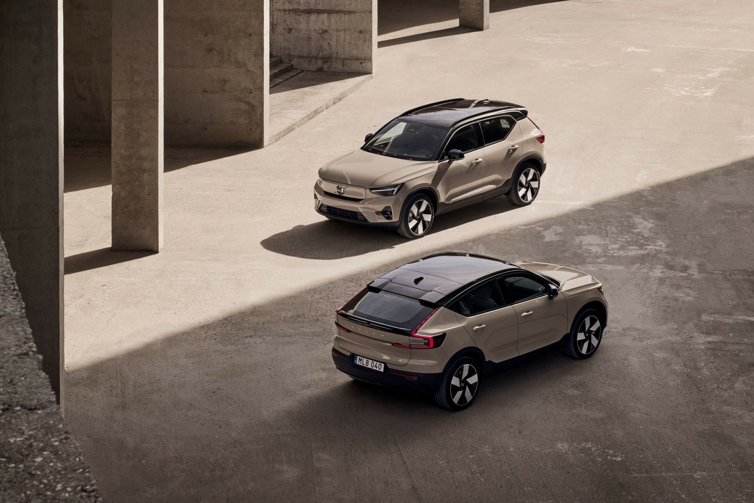 Volvo EC40 and Volvo EX40 Volvo EC40 and Volvo EX40