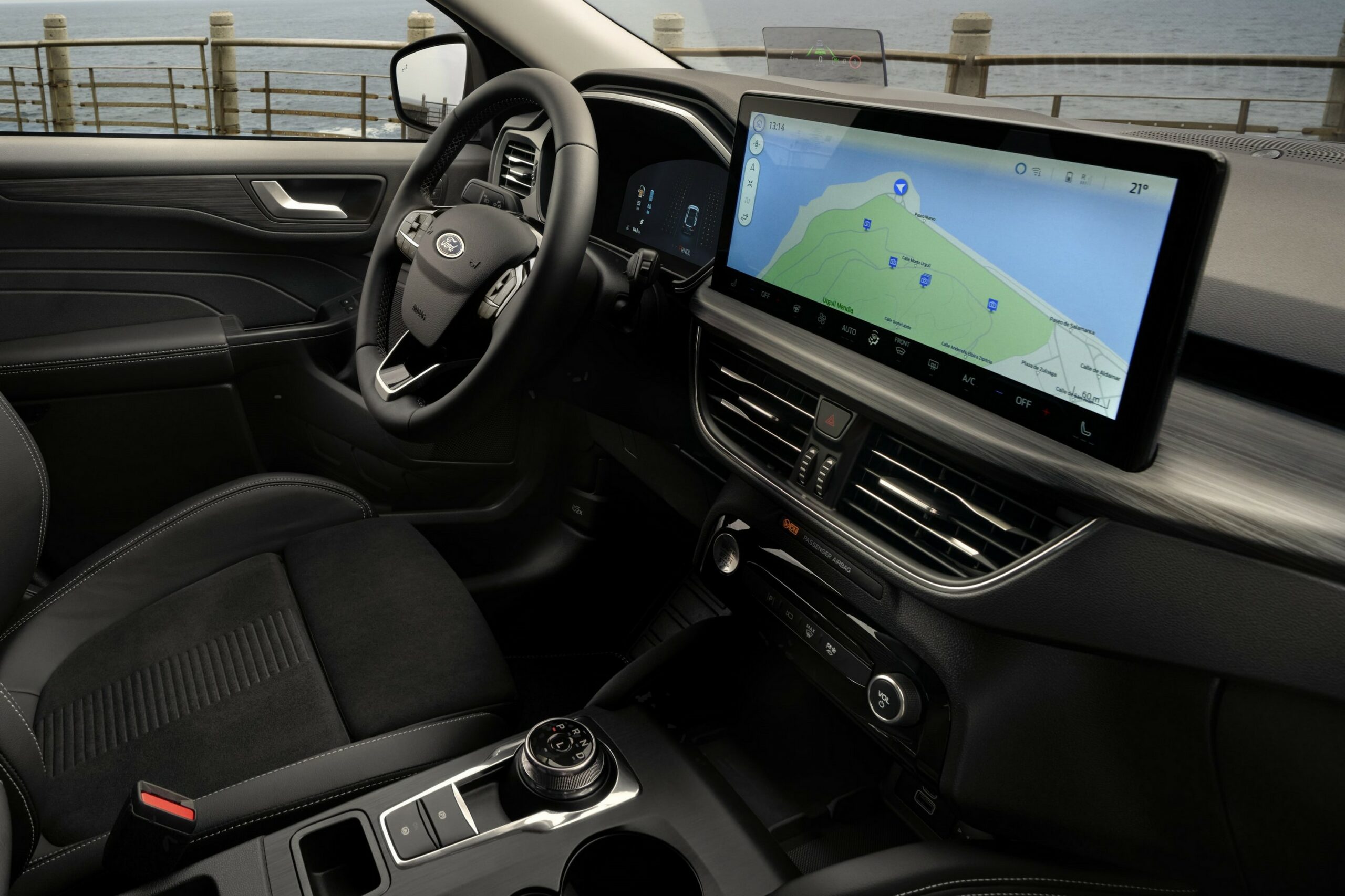 FORD KUGA 03