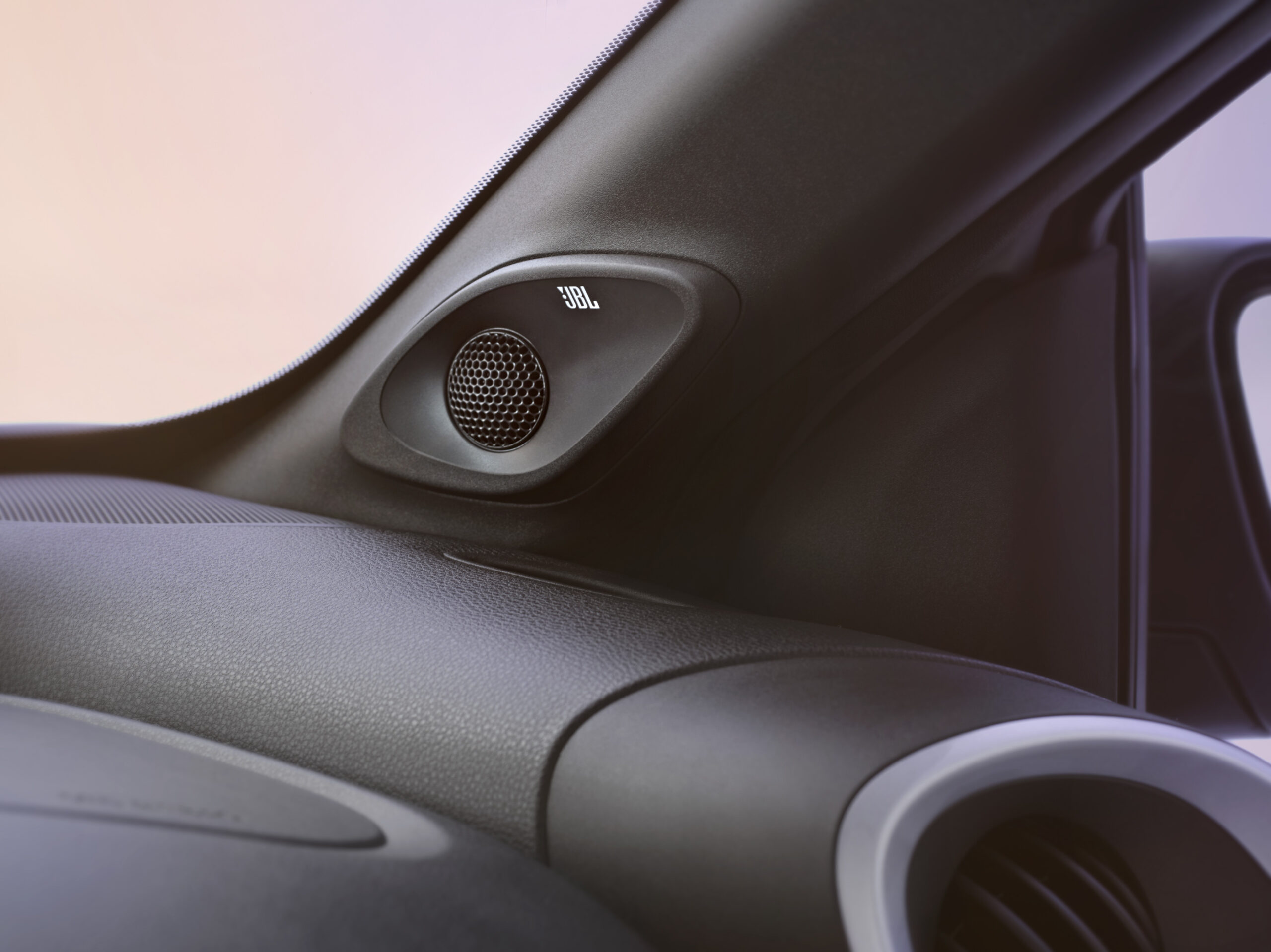 Toyota Aygo X JBL (7)