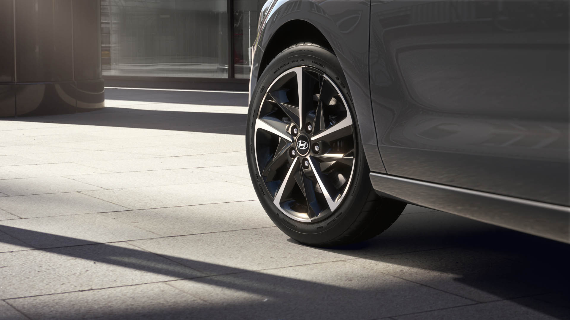 Hyundai i30 hatchback (9) Hyundai i30 hatchback (9)