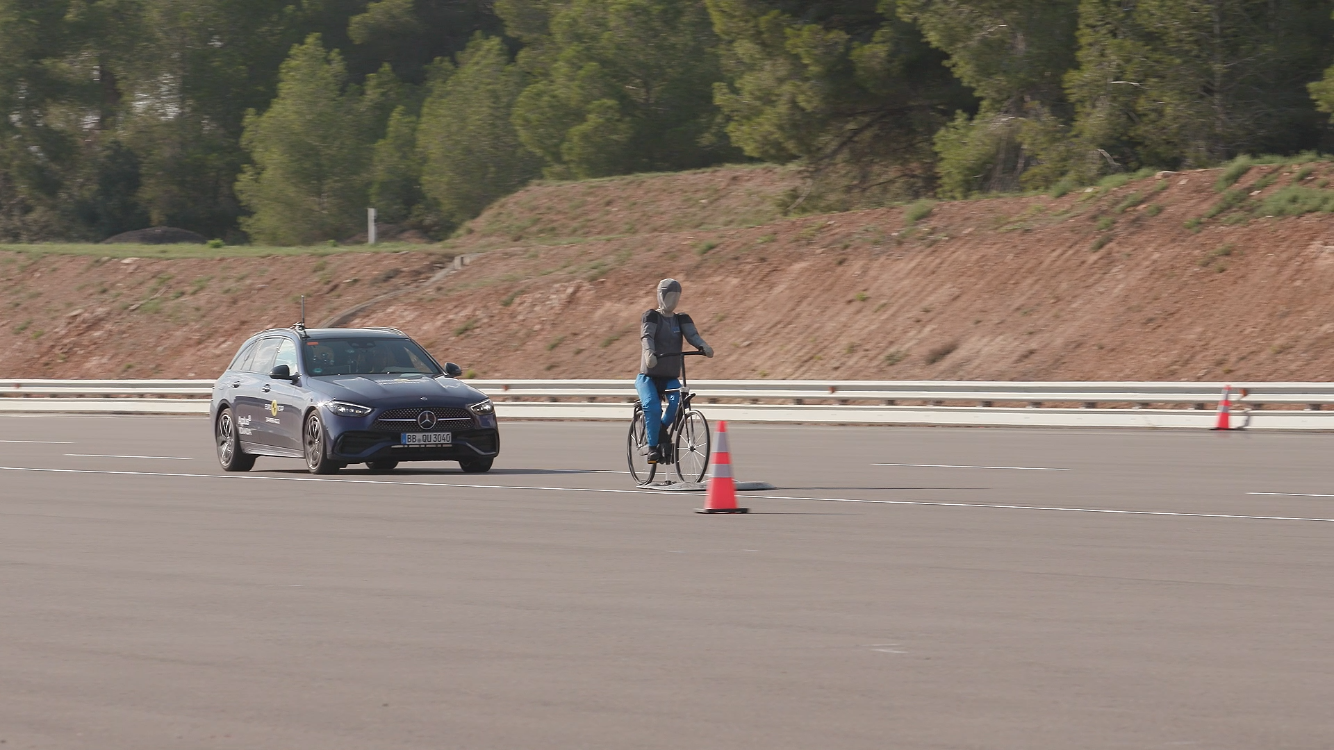 MERCEDES BENZ C CLASS EURO NCAP 2024 1