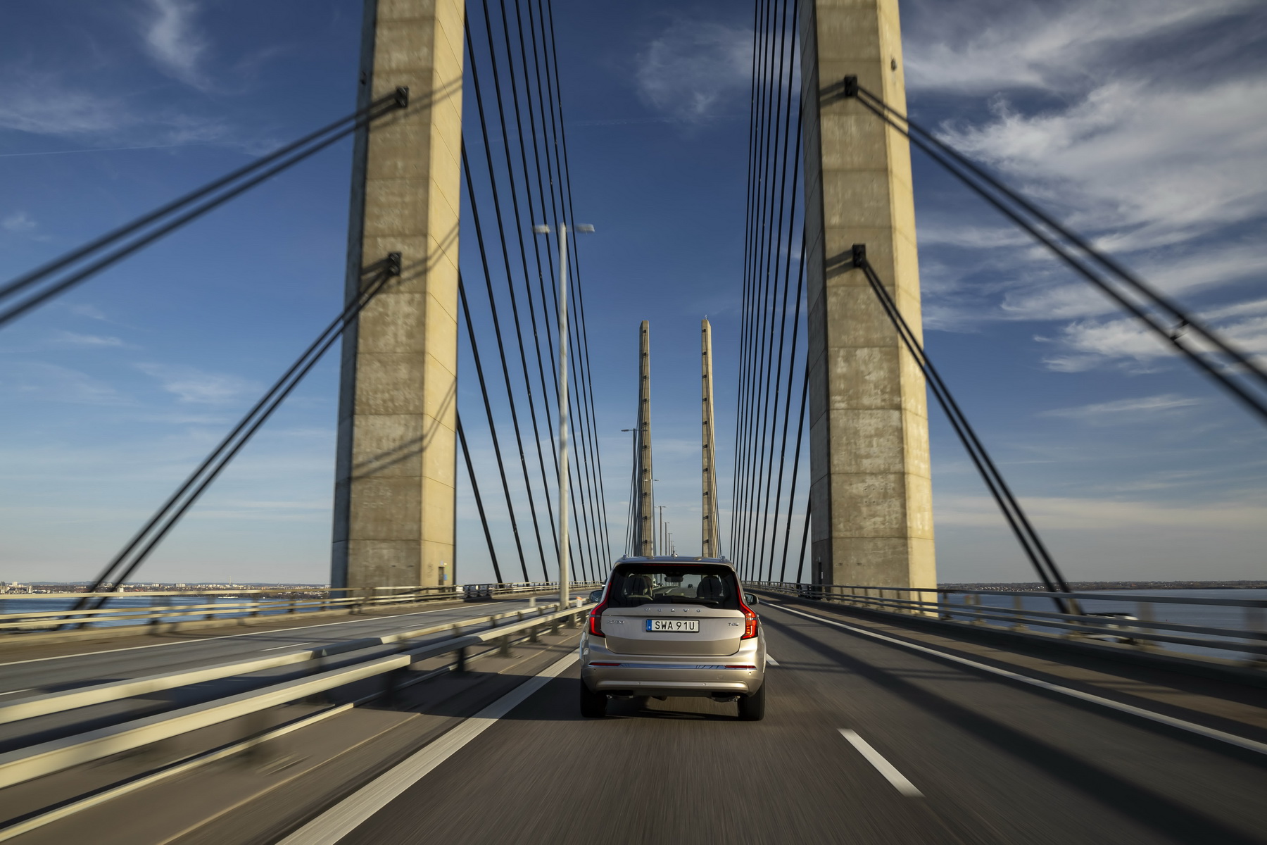 New Volvo XC90 T8 eAWD Plug in Hybrid (6)