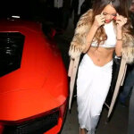 Rihanna (1) 1