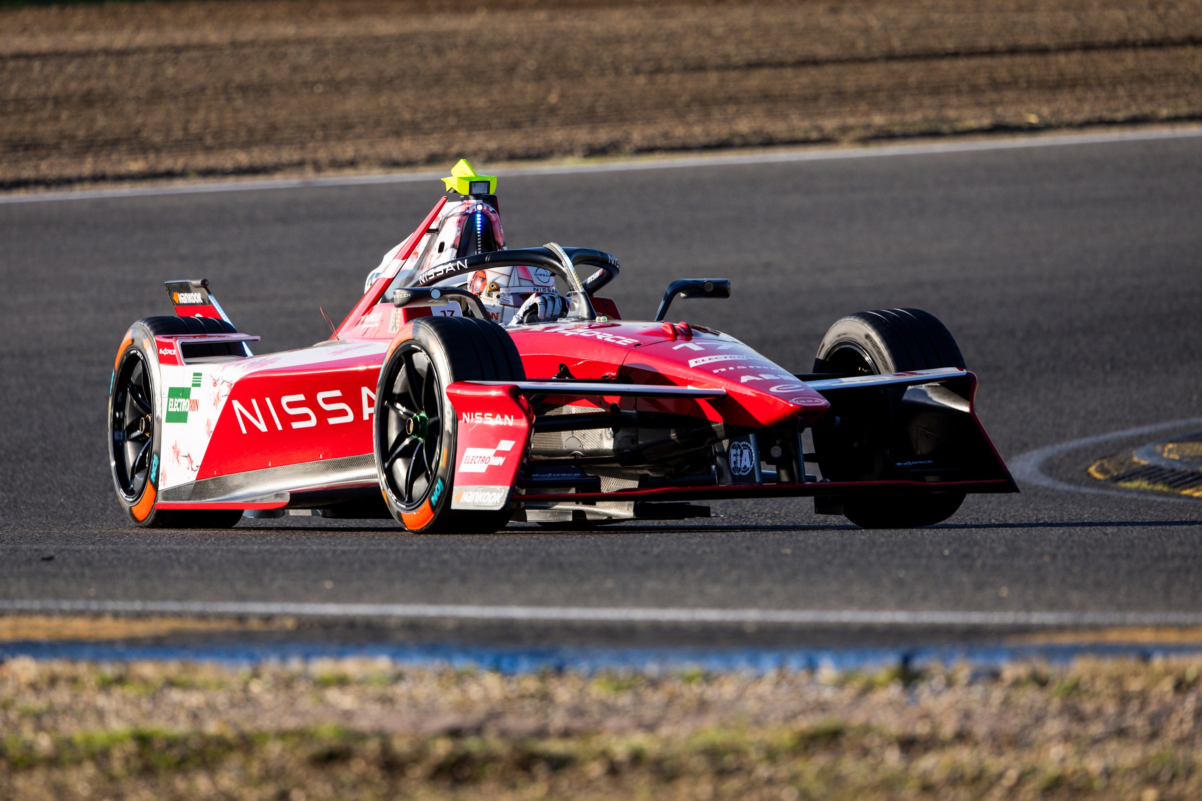 Nissan Tests Race Content Wednesday