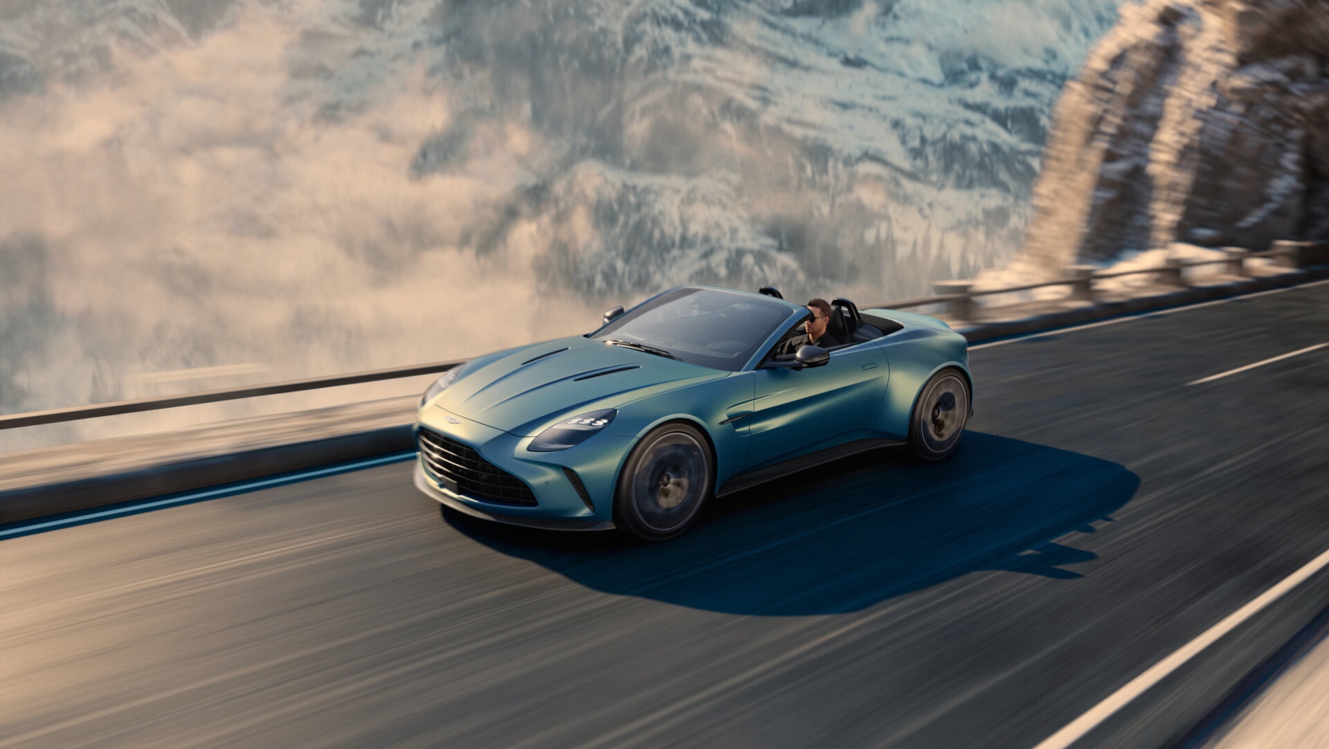 Aston Martin Vantage Roadster 1