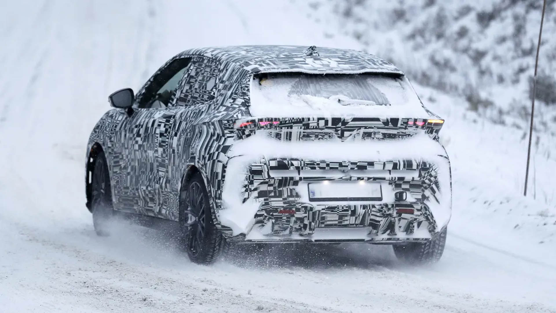 Cupra Raval spy shots 5 Cupra Raval spy shots 5