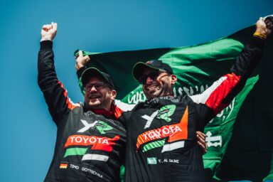 Yazeed Al Rajhi (Overdrive Toyota Hilux) Dakar 2025 (3)
