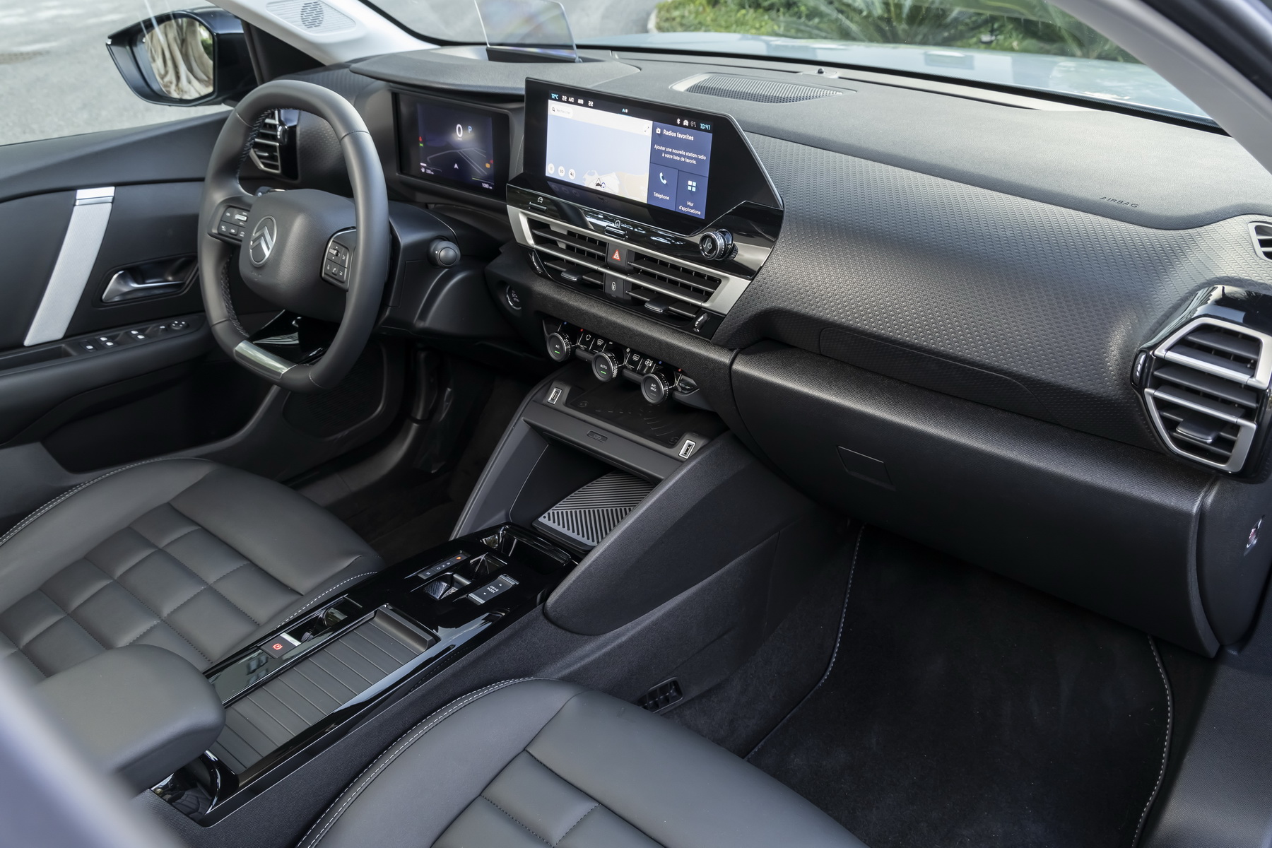 Citroen C4 Hybride Max 035 resize