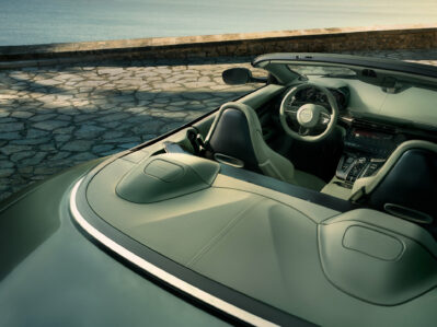 Aston Martin Vanquish Volante 23