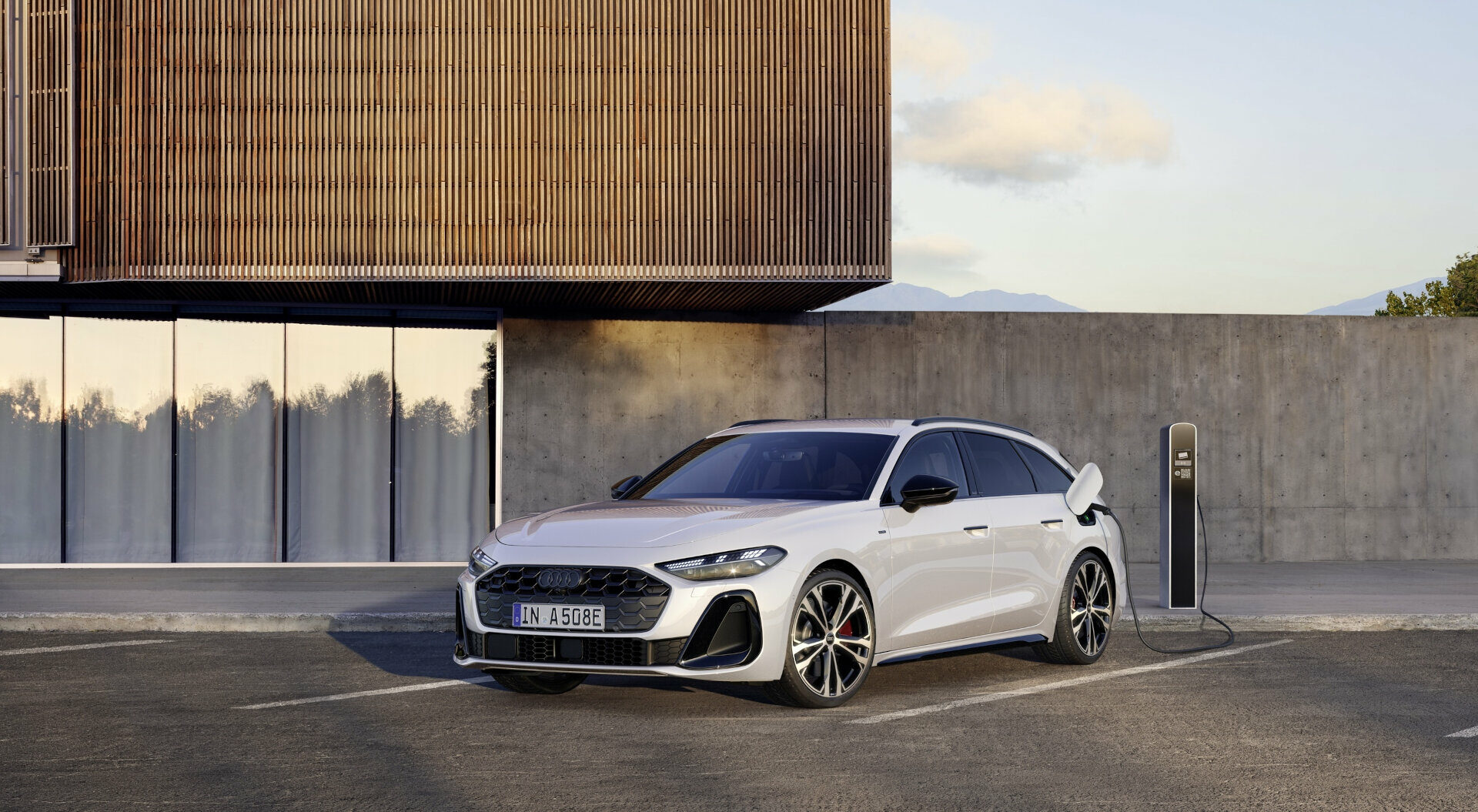 Audi A5 Avant e hybrid quattro