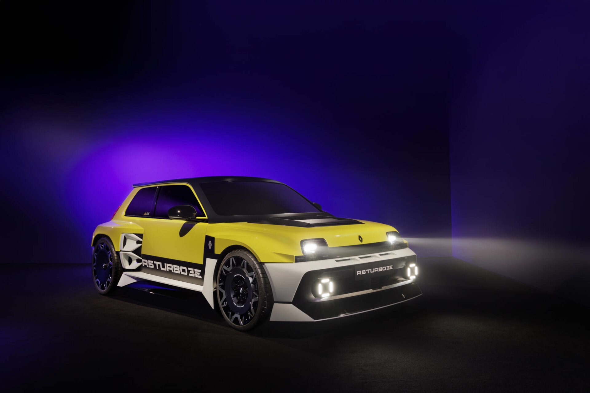 Renault 5 Turbo 3E (16)