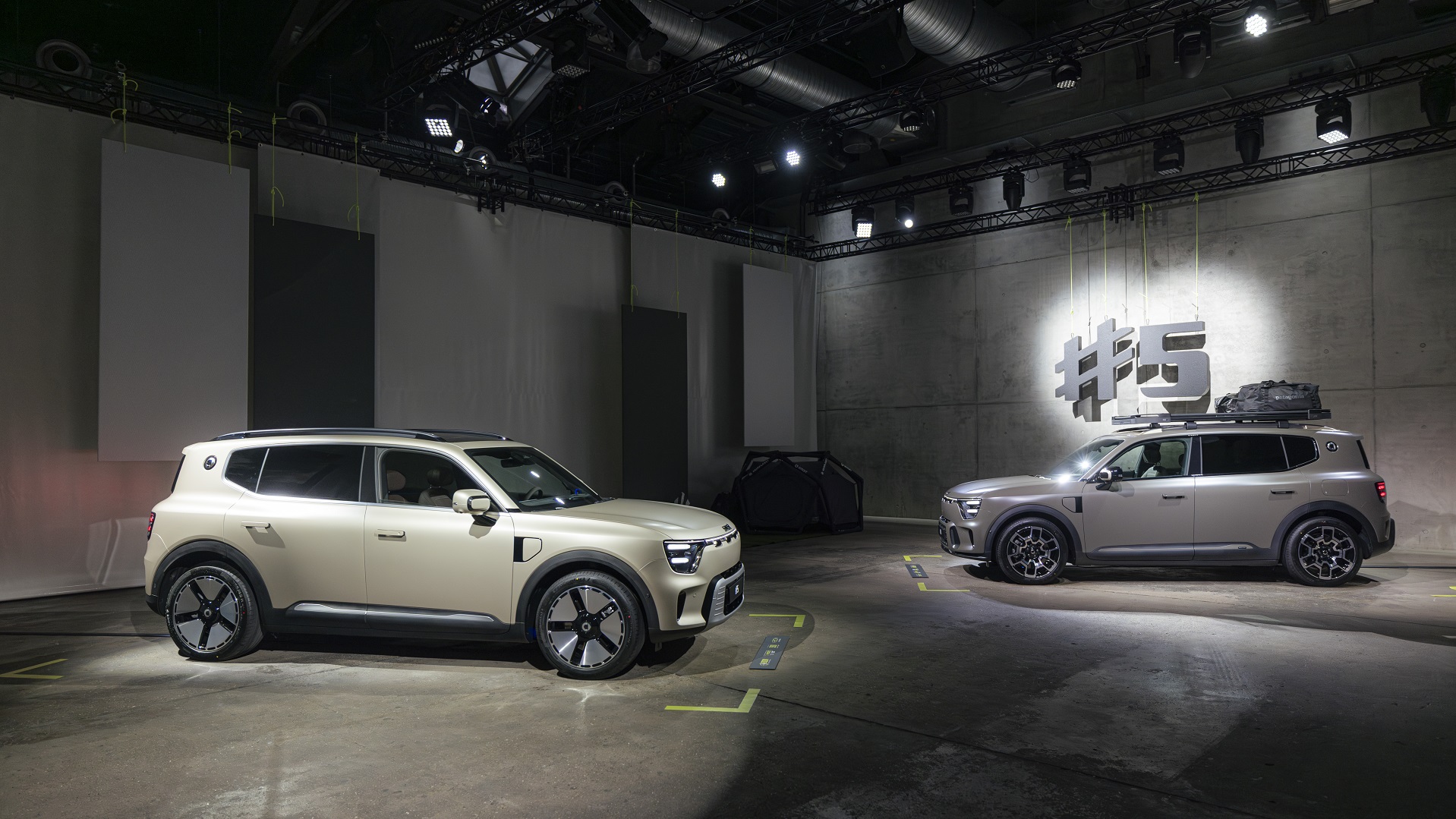 SMART hashtag 5 2025 (15)