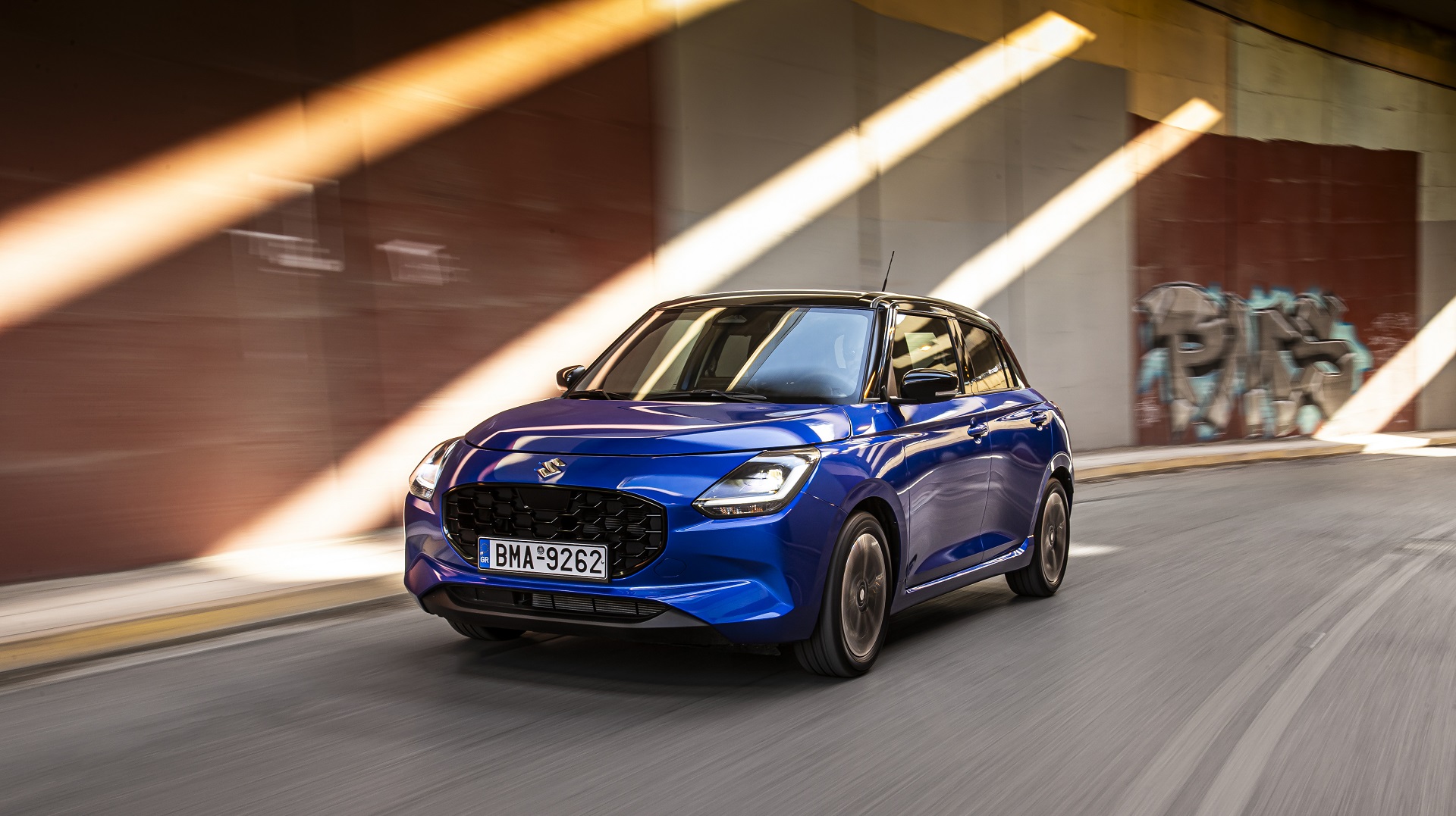 Suzuki Swift GR blue 2025 (5)
